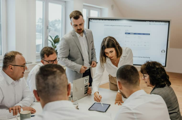 OKR complete guide.jpg